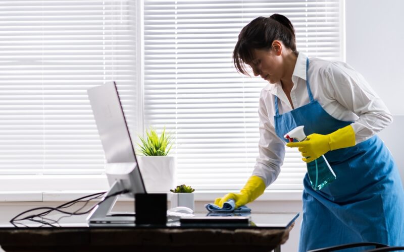 oficce-cleaning